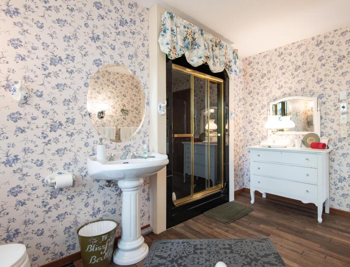 Chez Nous Bed & Breakfast Cornwall Dış mekan fotoğraf