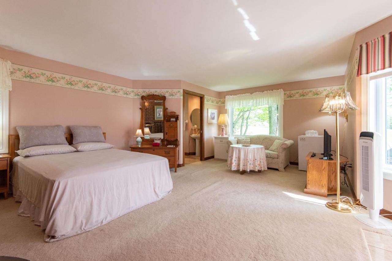 Chez Nous Bed & Breakfast Cornwall Dış mekan fotoğraf