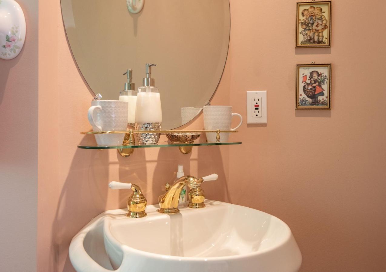 Chez Nous Bed & Breakfast Cornwall Dış mekan fotoğraf