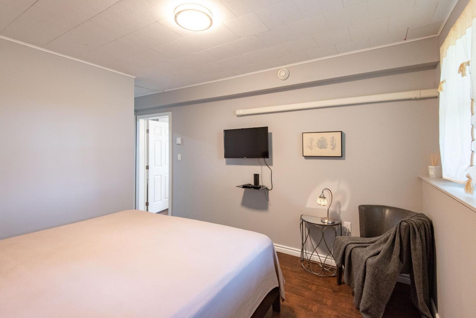Chez Nous Bed & Breakfast Cornwall Dış mekan fotoğraf