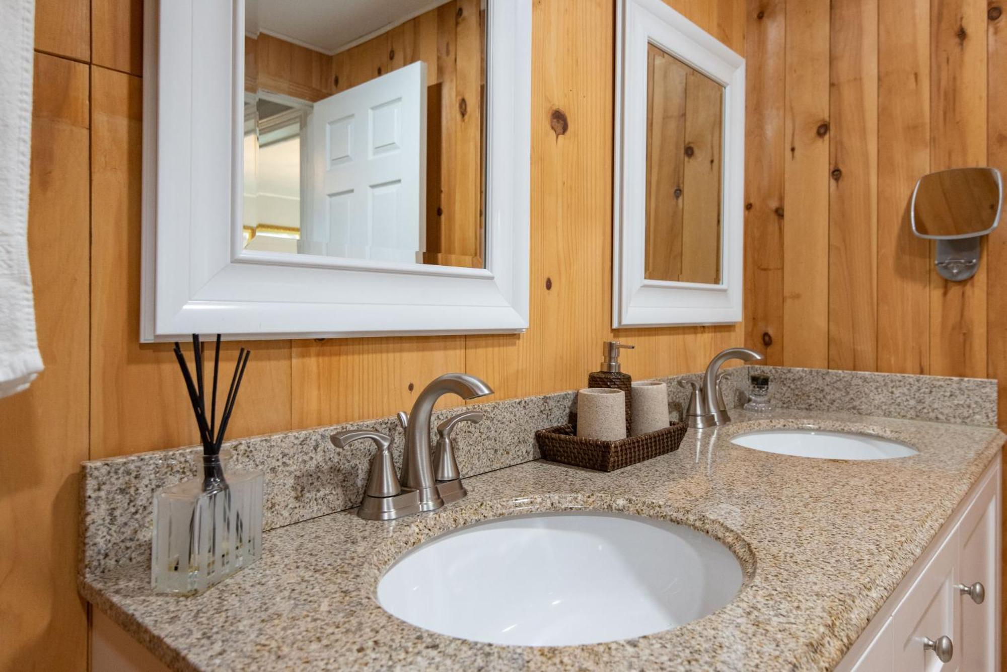 Chez Nous Bed & Breakfast Cornwall Dış mekan fotoğraf